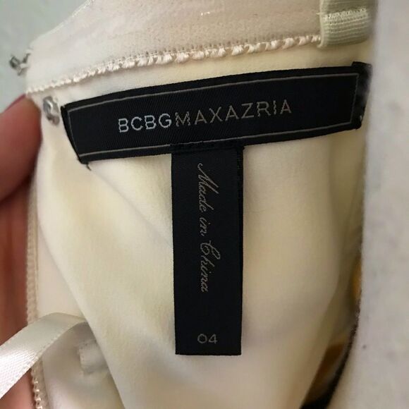 Gorgeous BCBGMAXAZRIA Strapless Dress - Picture 13 of 16